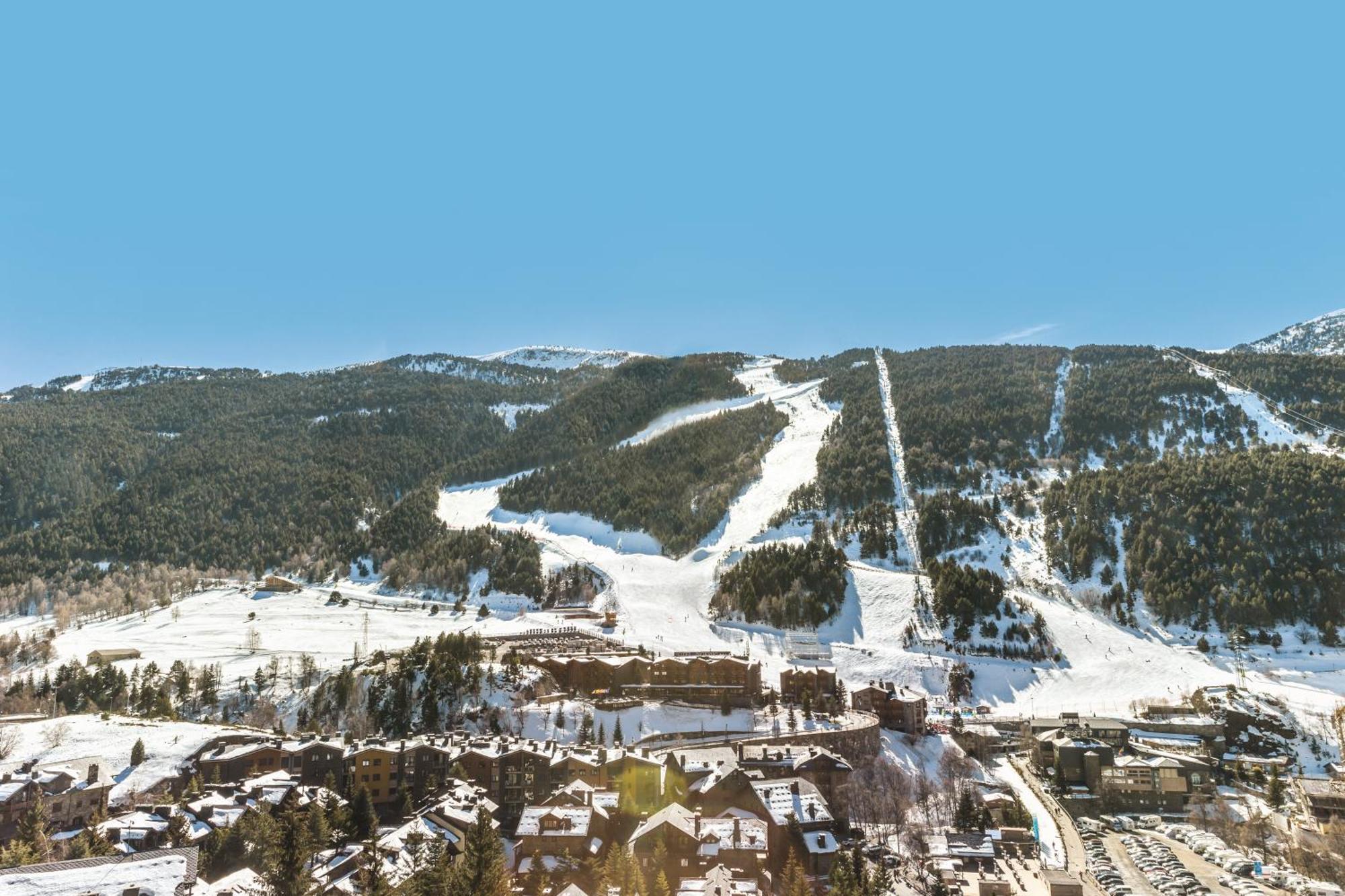 Pierre & Vacances Andorra Bordes D'Envalira Εξωτερικό φωτογραφία